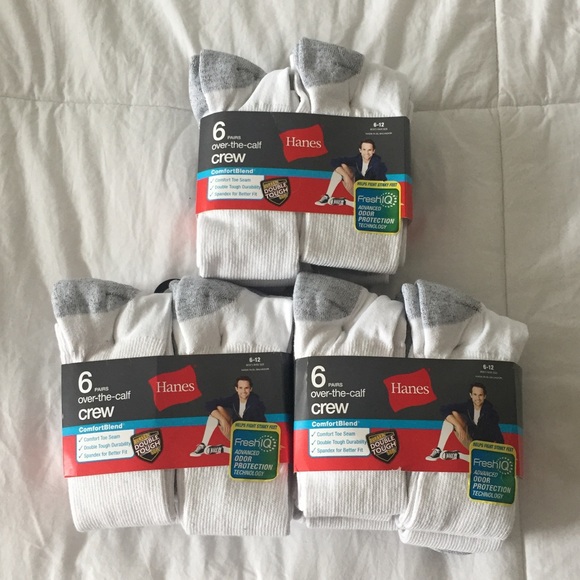 Hanes Over-The-Calf Crew Socks 18 Pairs Size 6-12 - Picture 1 of 8